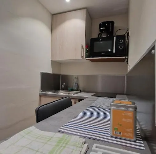 De La Noyelle à En Mélantois Hébergement de vacances *